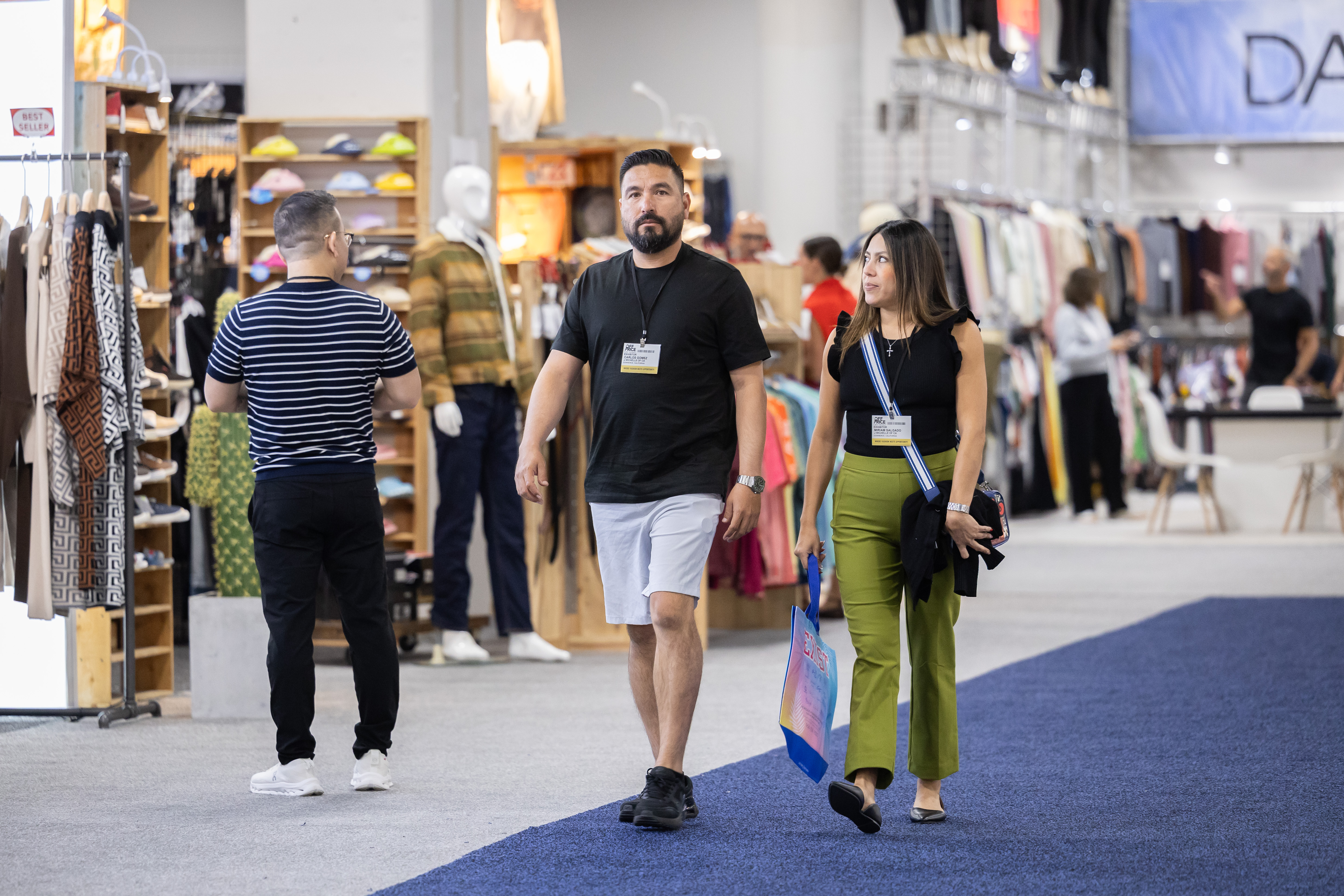 Lively Trade Show Floor at OFFPRICE