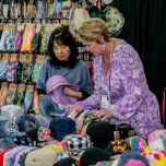 wholesale accessories and hats